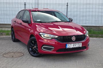 Salon Polska Znikomy przebieg Jak nowy