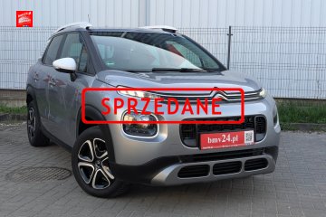 Bardzo bogata wersja wyposażenia