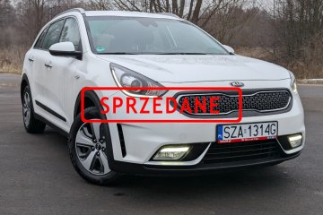 HYBRYDA Zarejestrowana w Polsce Bogata wersja Niski przebieg